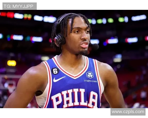 76人对雷霆精彩对决视频回顾全场亮点与精彩瞬间分析