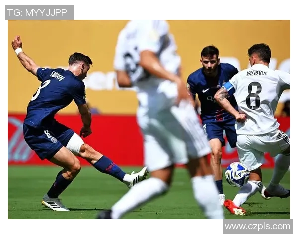 专家深度解析巴黎圣日耳曼对阵皇家马德里的比赛前景与胜负预测